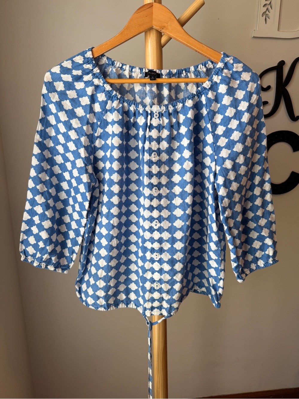 Talbots Linen Peasant Blouse Size Medium Blue White Geometric Print Flowy Top